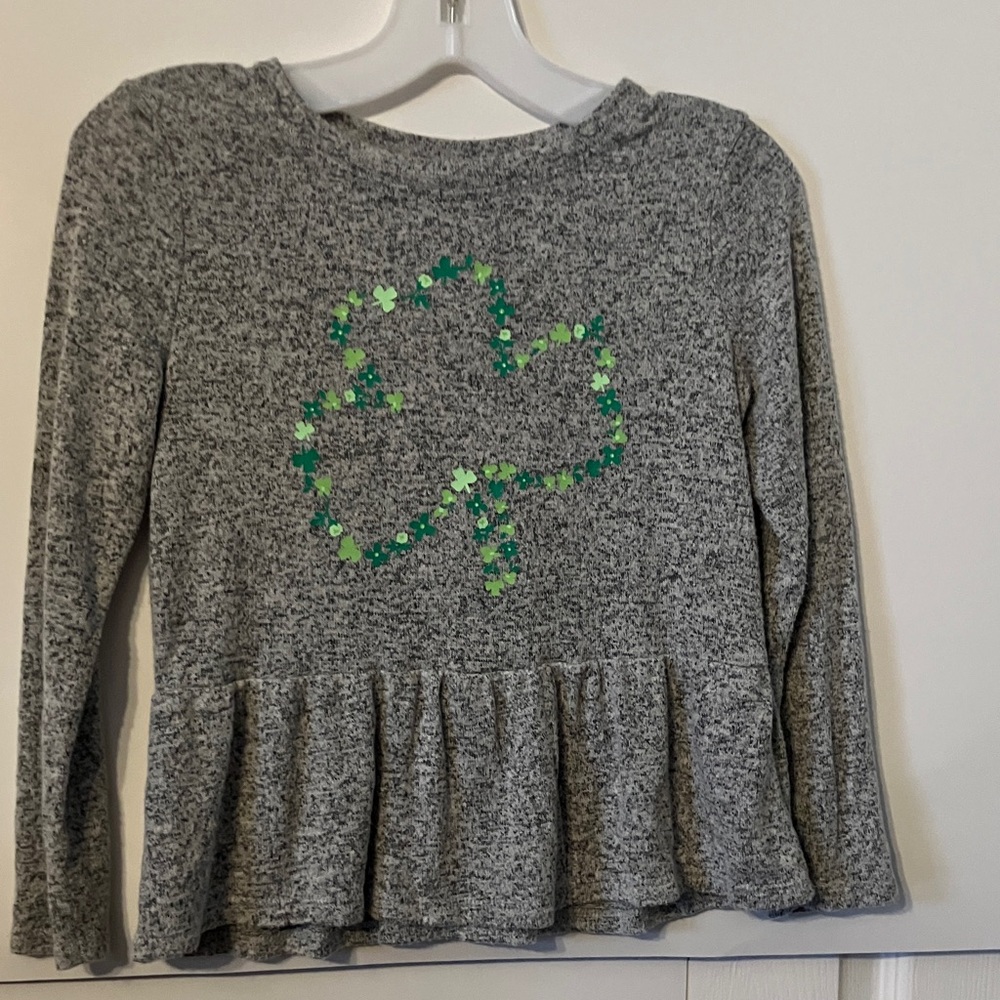 Cat & Jack Heather Gray Long Sleeve with Green Shamrock